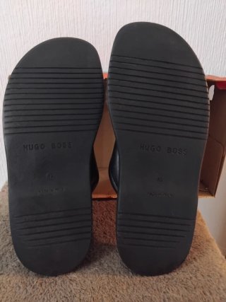 Sandalias Hugo Boss de Piel Negras sin caja no neg