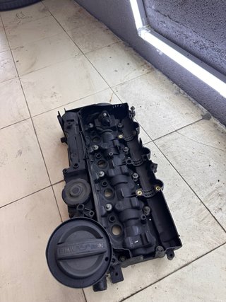 Tapa de válvulas BMW N47