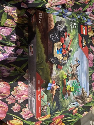 LEGO 76972 Jurassic World Raptor Off-Road Escape
