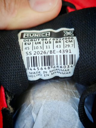 Munich Debut 06 Futsal Vermelho/Preto 45