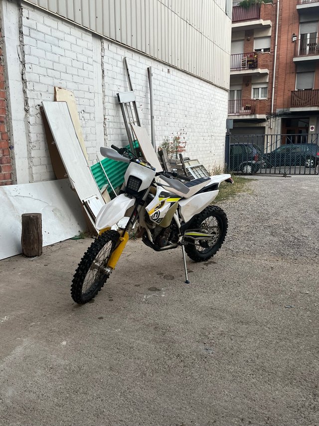 Husqvarna FE 250 Enduro 2016