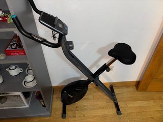 Bicicleta Estática Cecotec NEO3000 Negra