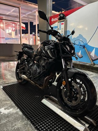 Yamaha MT-07 2024 Negra