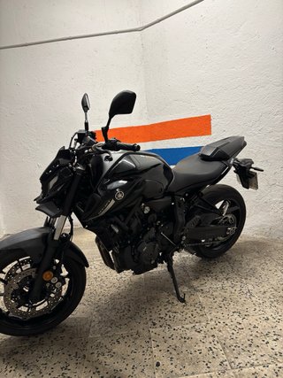 Yamaha MT-07 2024 Negra
