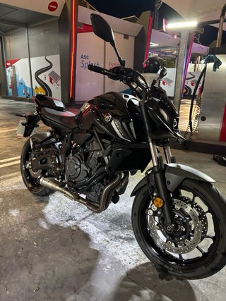 Yamaha MT-07 2024 Negra