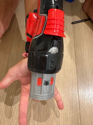 Nerf muñeca Spiderman