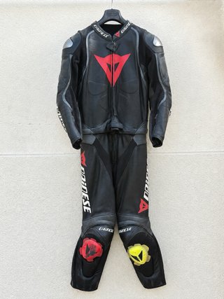 Mono Dainese Cuero Talla 52