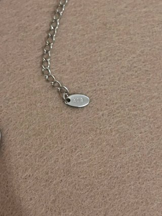 Collar con Colgante Circular Plateado