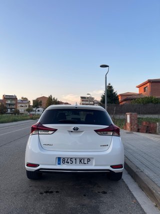 Toyota Auris Hibrido 137Mil Km