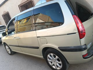 Peugeot 807 2005