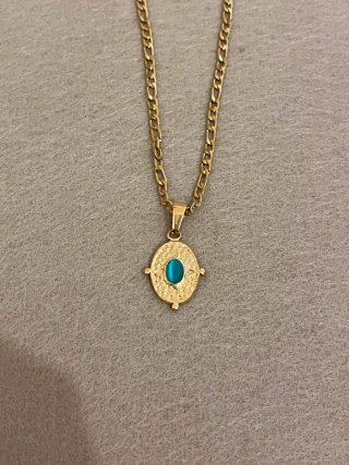 Collar Dorado con Colgante Turquesa