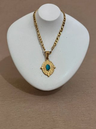 Collar Dorado con Colgante Turquesa