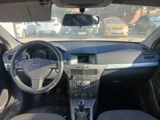 Opel Astra 2005