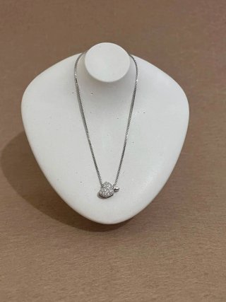 Collar con Colgante de Corazón