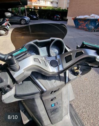 Kawasaki J300 ABS