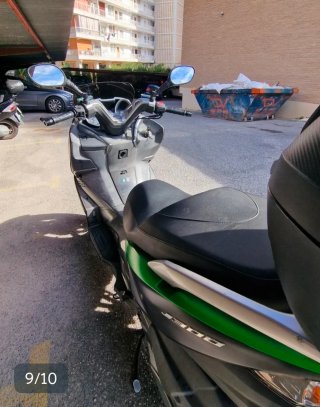 Kawasaki J300 ABS