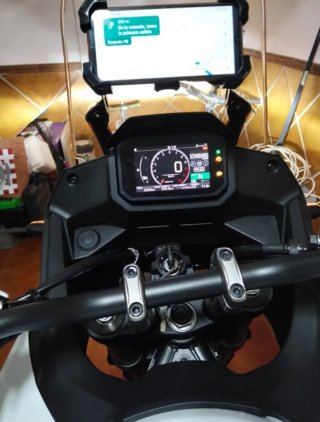 Honda Transalp Aventura Blanca y Dorada