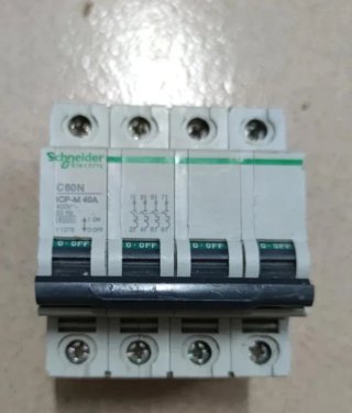 Schneider Electric C60N ICP-M 40A Interruptor