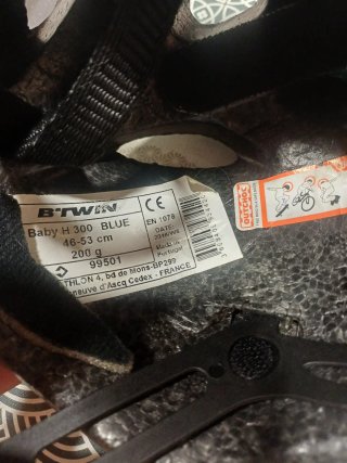 Casco Infantil con Estampado de Animales