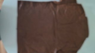 Chaqueta efecto cuero de corte ajustado.