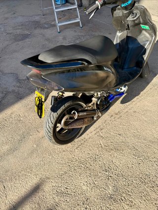 Yamaha Jog R Scooter Negra