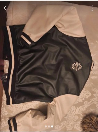 Cazadora tipo bomber Zara niño. Talla 13-14 años