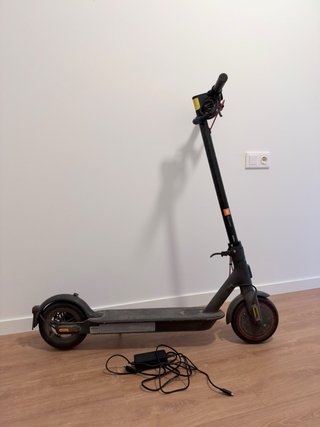 Patinete Eléctrico Xiaomi Mi Electric Scooter