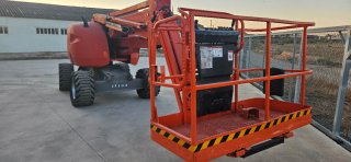 Plataforma Elevadora JLG 450 AJ . Año 2007
