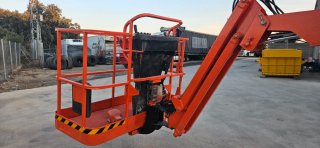 Plataforma Elevadora JLG 450 AJ . Año 2007