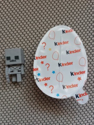Figura Minecraft Kinder Joy