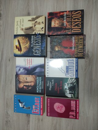 Libros nuevos en excelente estado.