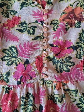 Blusa floral beige y rosa Talla 38