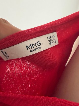 Blusa sin mangas MNG roja