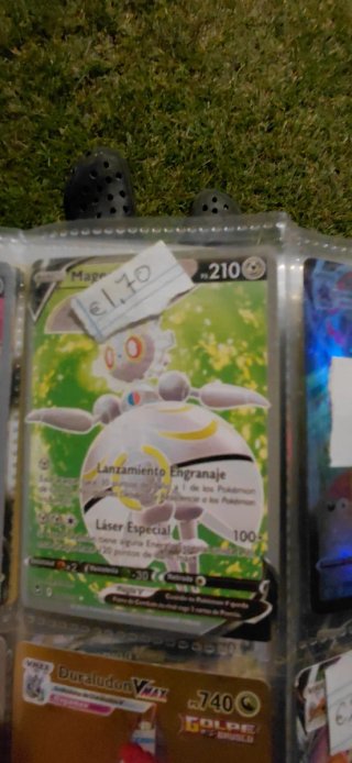 Carta Pokémon Serperior V. El precio en foto