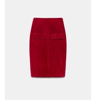 Falda Midi de Piel Zara Roja