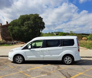Ford Grand Tourneo Connec 2014
