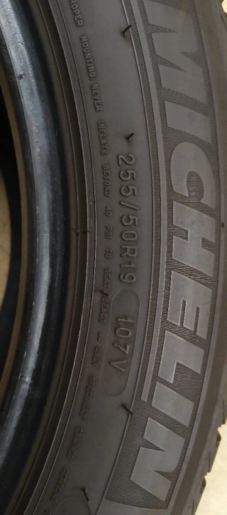 Neumáticos Michelin Latitude Alpin