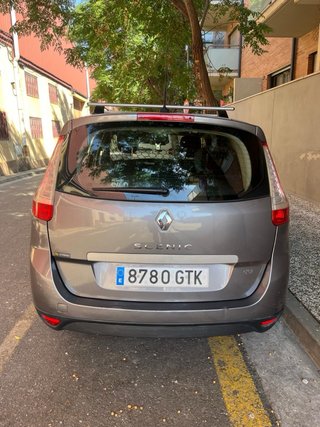 Renault Grand Scenic 2010. Unico dueño.