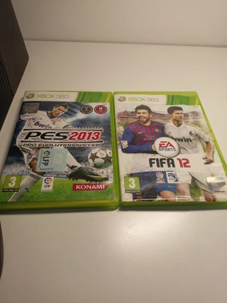 Xbox 360 Slim 4GB Negra + Accesorios