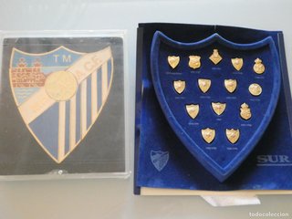 2 SETS COMPLETOS 8 + 14 PINS ESCUDO PUZZLE 110 AÑO