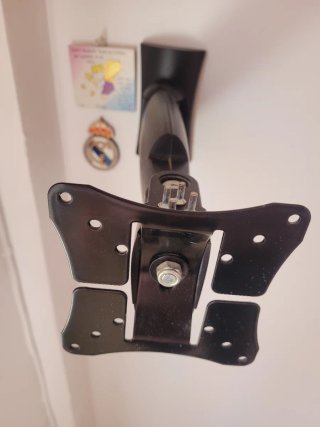 Soporte TV y monitor