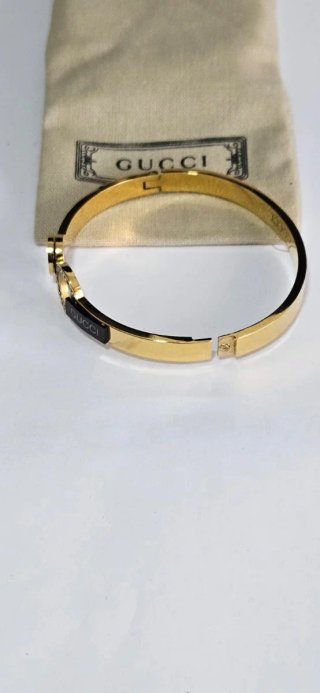 Pulsera Dorada con Doble G y Cristales