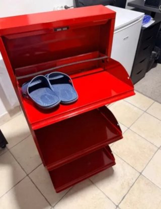 Zapatero Metálico Rojo