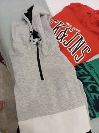Lote 5 sudaderas Jack & Jones chico
