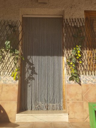 Cortina mosquitera para puerta