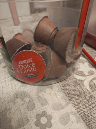 Cafetera Nescafé Dolce Gusto Roja