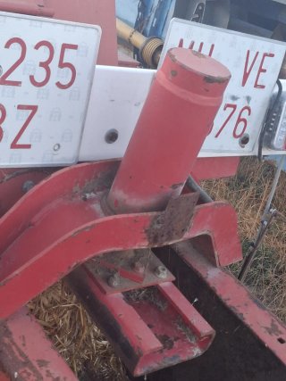 Empacadora Massey Ferguson 139SB