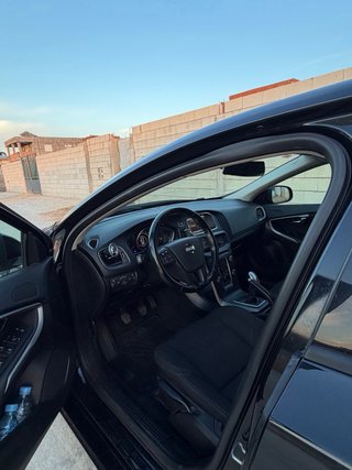 Volvo V40 D2 2014 | 220.000 km | Diésel | Buen est