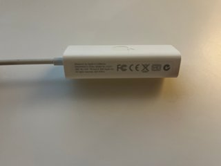 Adaptador Oficial Apple USB a Ethernet (A1277)