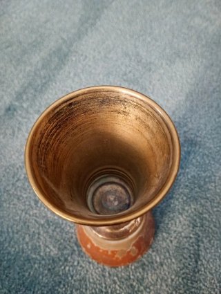 Trofeo antiguo metal y madera